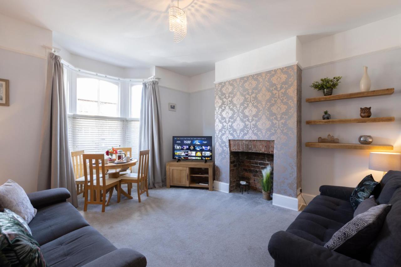 Bootham Apartment 32 - Free Parking - Five Minute Walk To York Minster Экстерьер фото