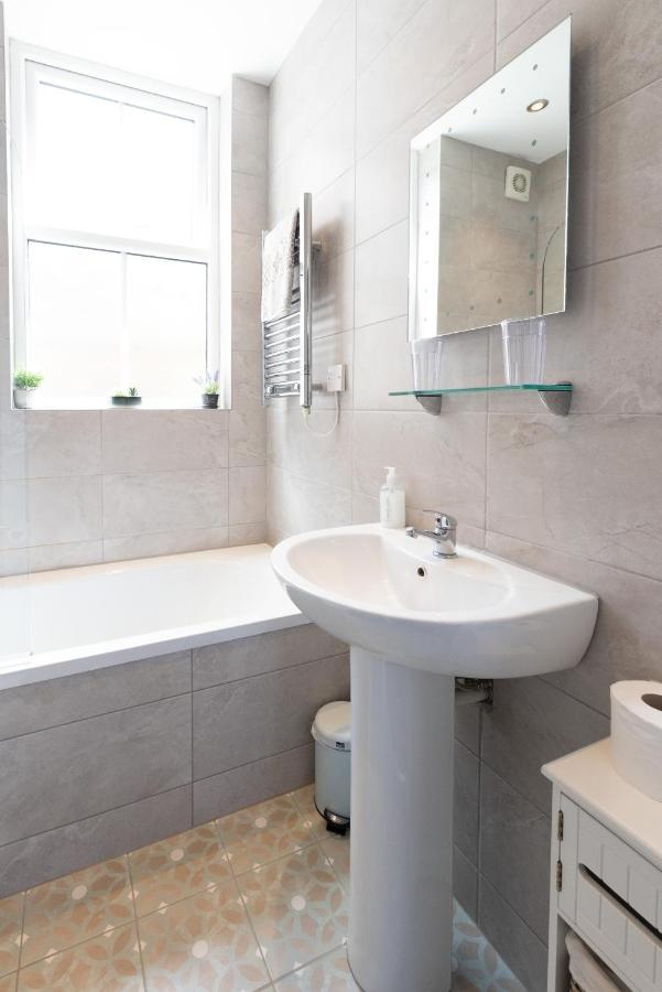 Bootham Apartment 32 - Free Parking - Five Minute Walk To York Minster Экстерьер фото